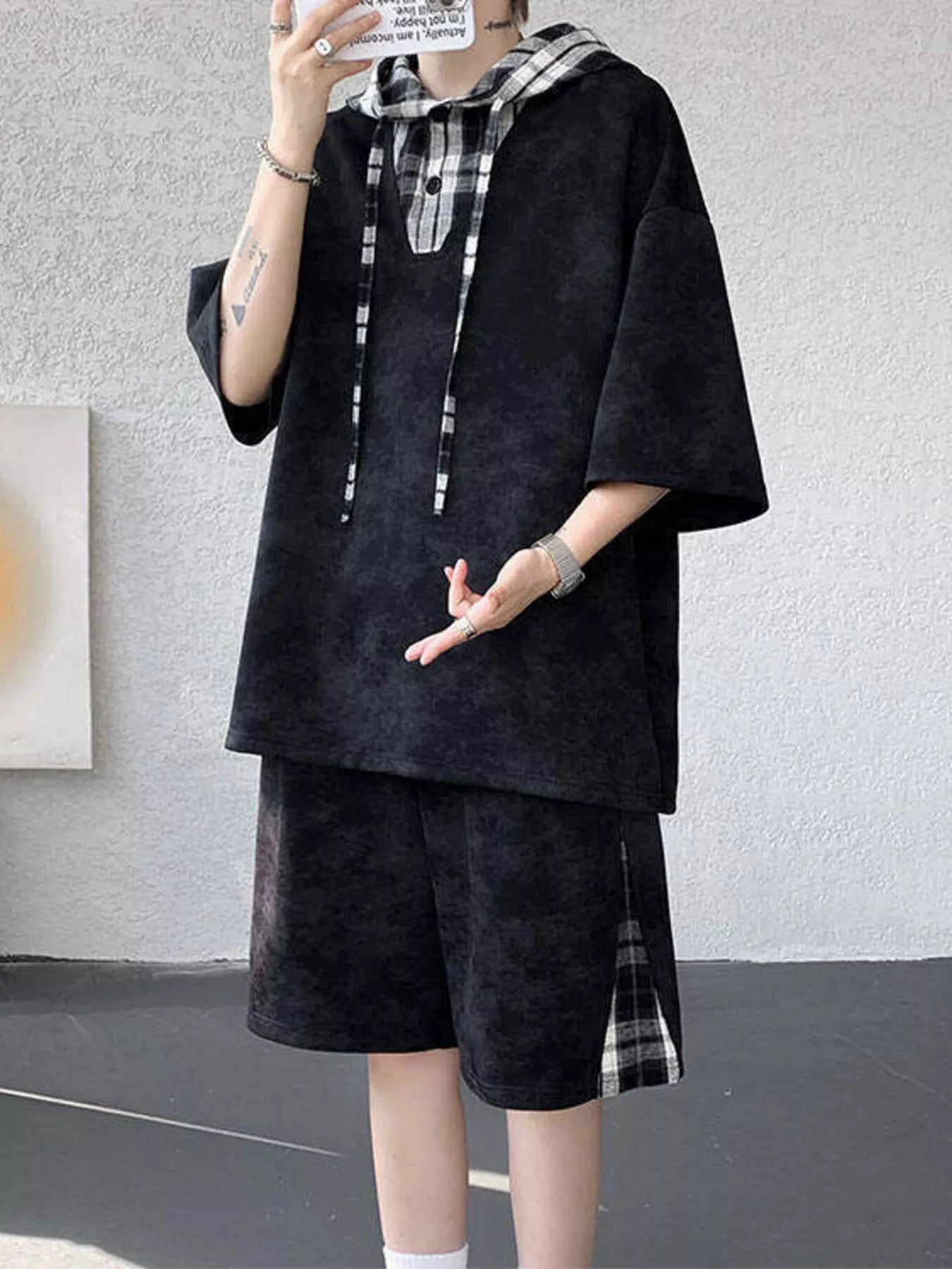 03880e82392a482ca7373015a411a09e-Max-Origin